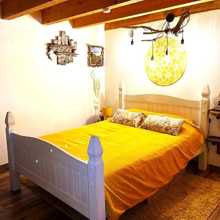 Cozy Mini House With Beautiful Views Apartment Eygliers Екстериор снимка